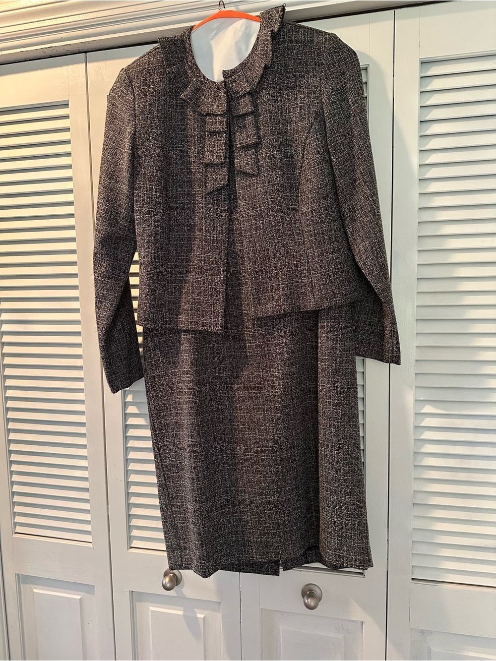 Danny & Nicole Gray Tweed Pencil Skirt Suit